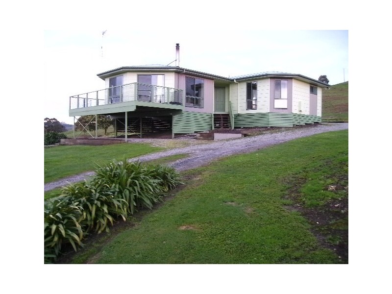 11 Hoskings Road Jeetho, Loch VIC 3945