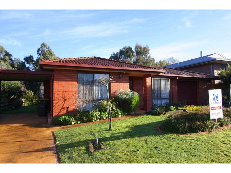 30 Valley View Parade, Korumburra VIC 3950