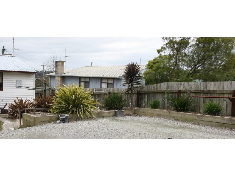 14 George Street, Korumburra VIC 3950