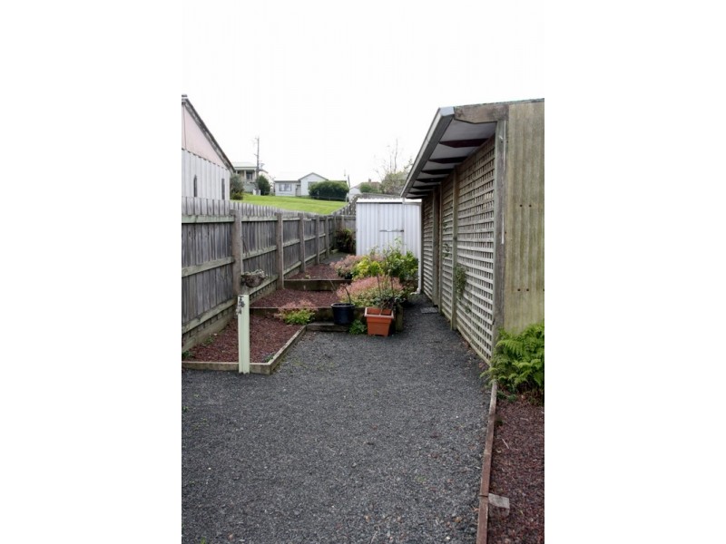 2 Lower Gordon St, Korumburra VIC 3950