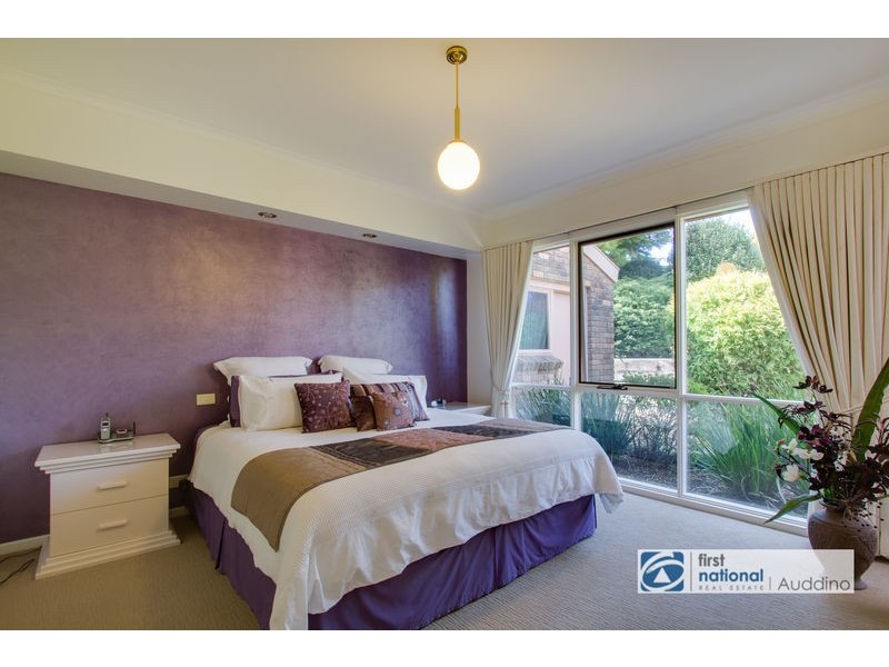 9 Valley View Parade, Korumburra VIC 3950