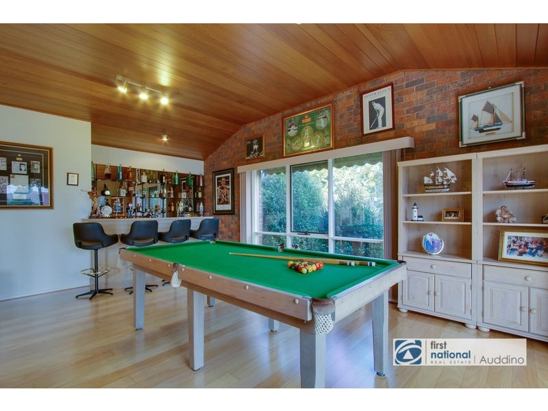 9 Valley View Parade, Korumburra VIC 3950
