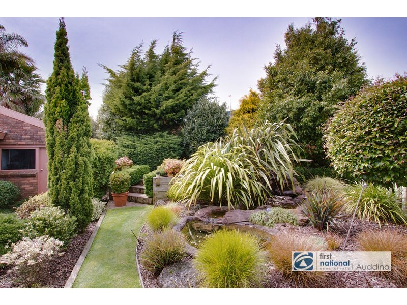 9 Valley View Parade, Korumburra VIC 3950