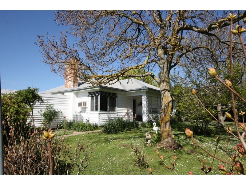 190 One Chain Road, Kardella VIC 3951