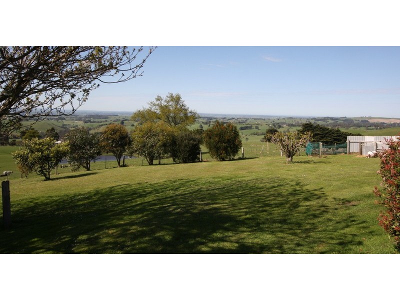 190 One Chain Road, Kardella VIC 3951
