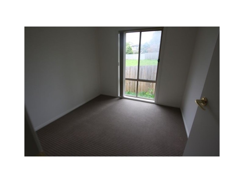 10/11 Lower Gordon Street, Korumburra VIC 3950