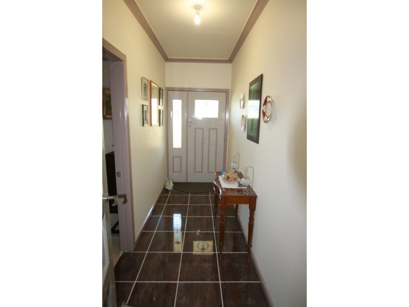 16 Abbey Road, Korumburra VIC 3950