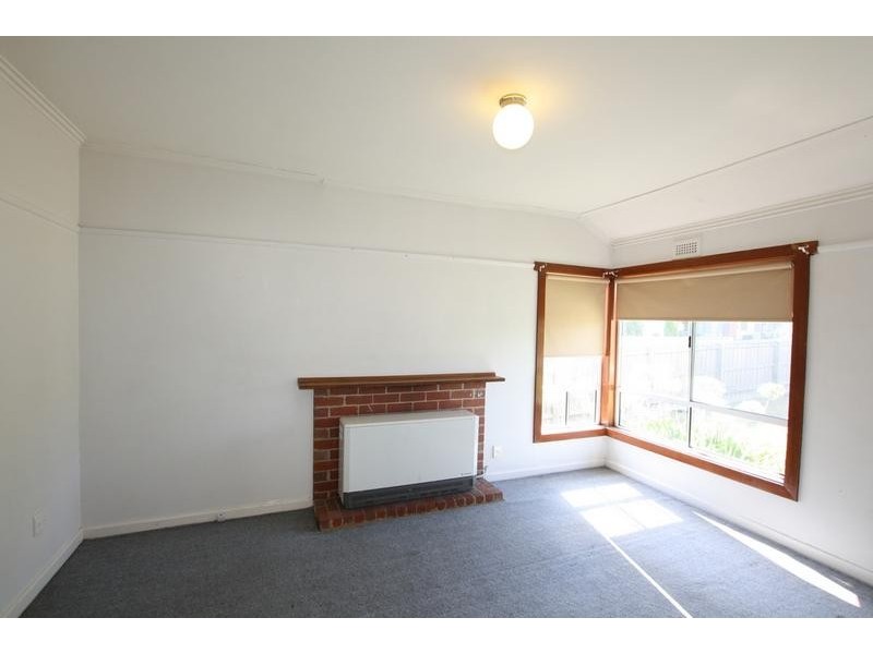 3 Macqueen Avenue, Korumburra VIC 3950