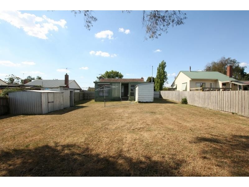 3 Macqueen Avenue, Korumburra VIC 3950