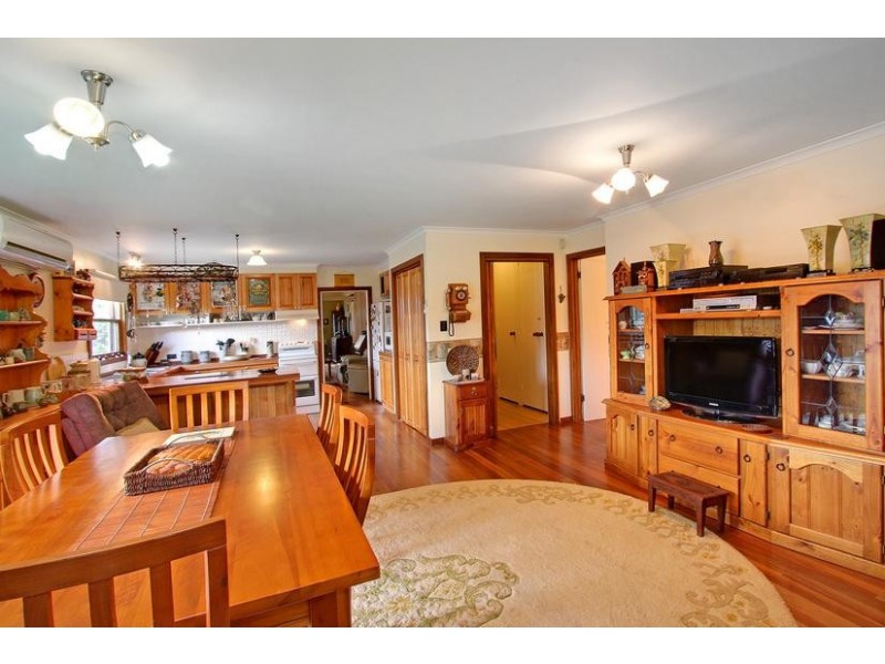 11 Gordon Street, Korumburra VIC 3950