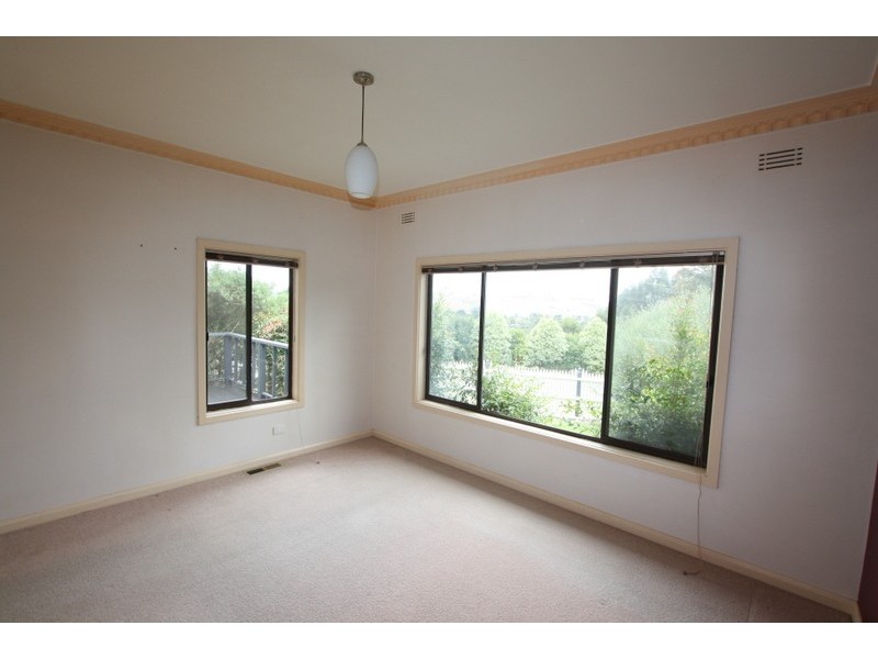 7 Commonwealth Avenue, Korumburra VIC 3950