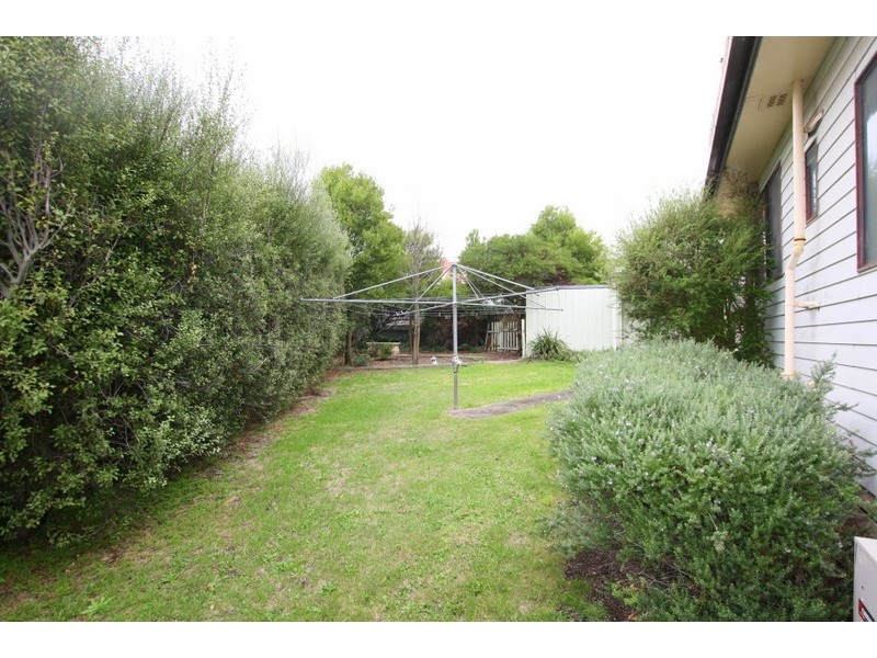 7 Commonwealth Avenue, Korumburra VIC 3950