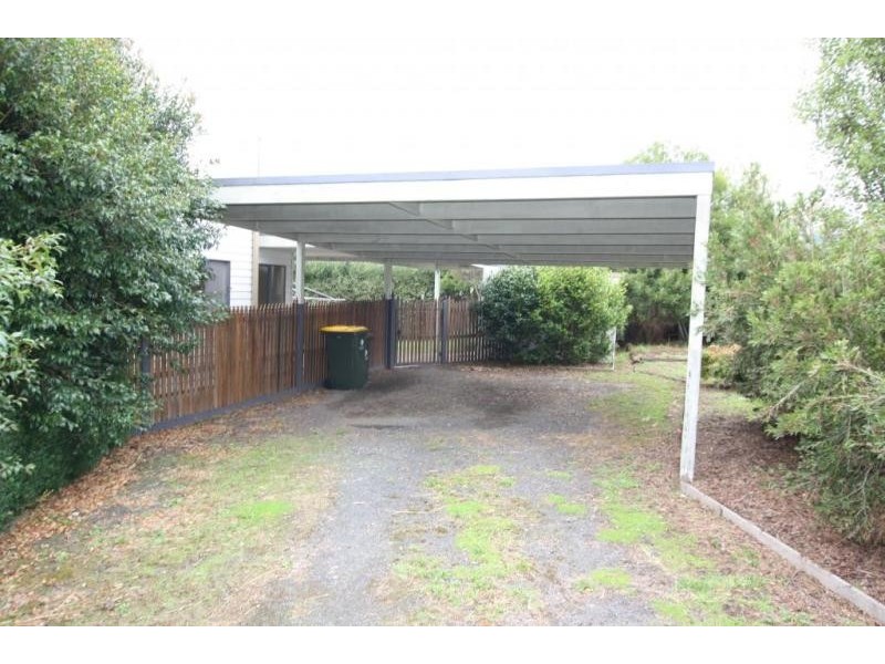 7 Commonwealth Avenue, Korumburra VIC 3950