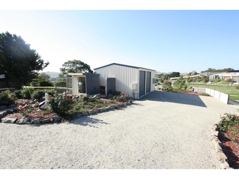 9 Fonda Dean Terrace, Korumburra VIC 3950
