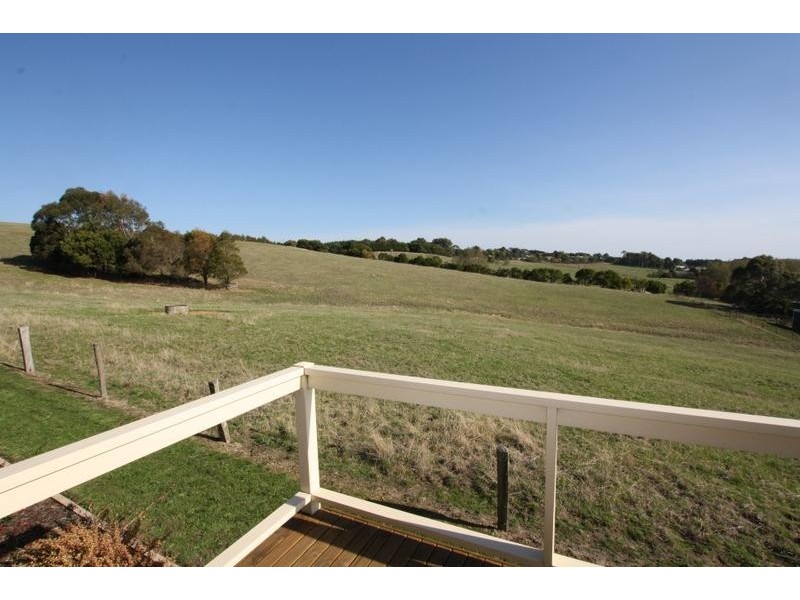 9 Fonda Dean Terrace, Korumburra VIC 3950