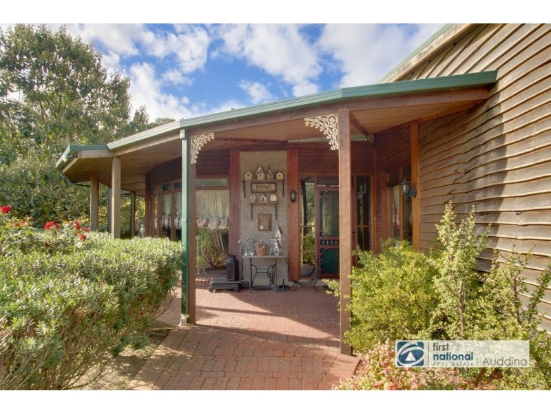 35 Loch Poowong Road, Loch VIC 3945