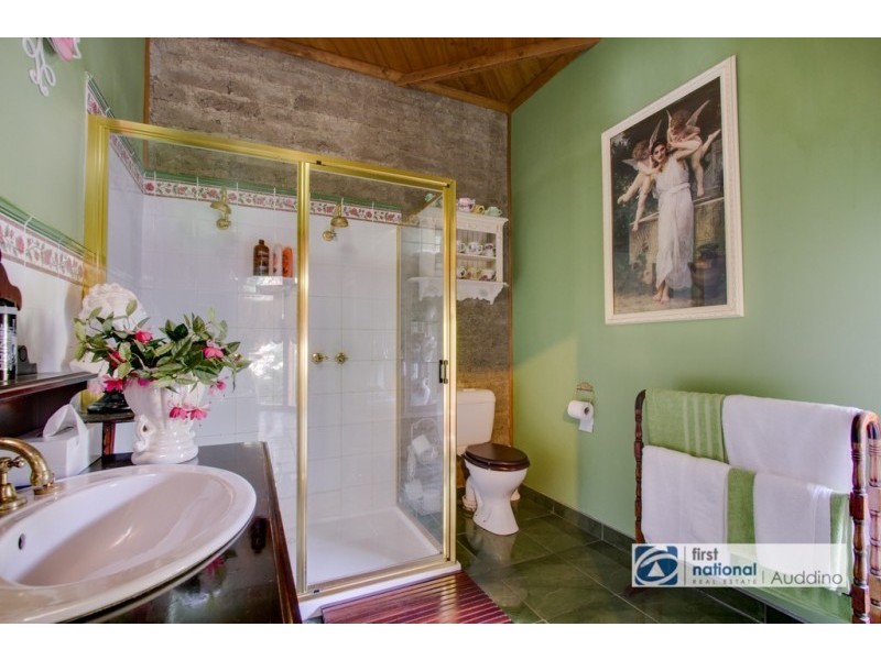 35 Loch Poowong Road, Loch VIC 3945