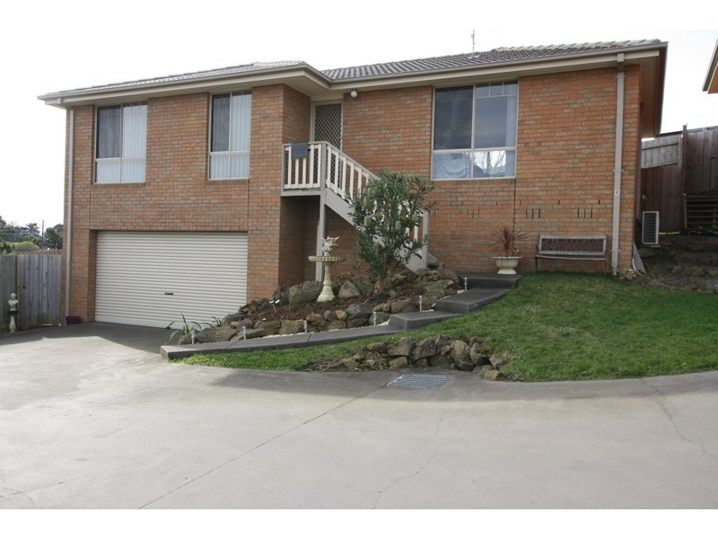 4 Bates Ave, Korumburra VIC 3950