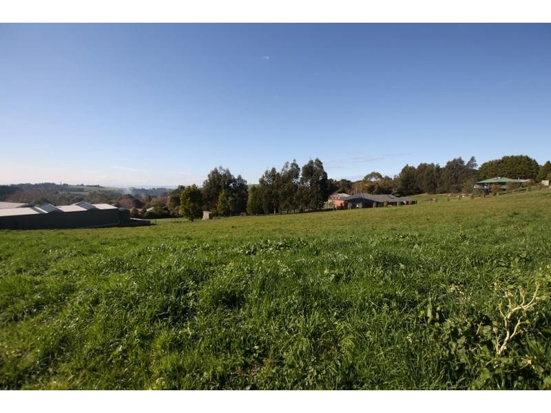 17 Hillcrest Way, Korumburra VIC 3950