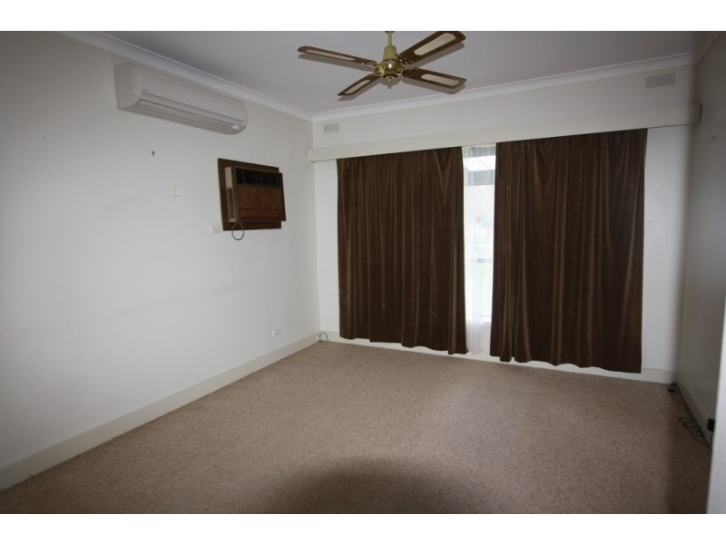 2C Ruddville Avenue, Korumburra VIC 3950