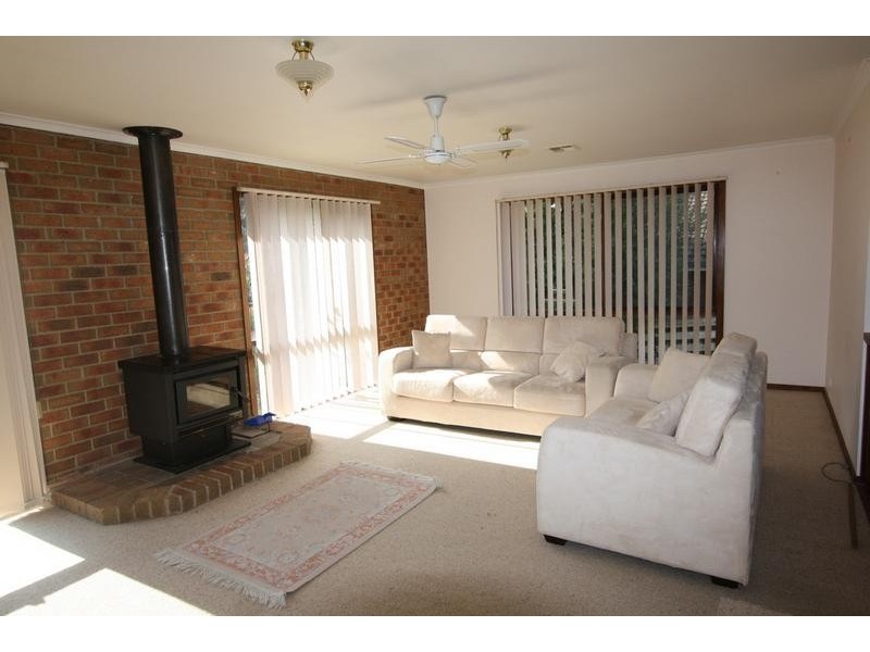 26 Valley View Parade, Korumburra VIC 3950