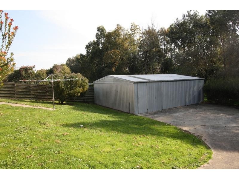 26 Valley View Parade, Korumburra VIC 3950