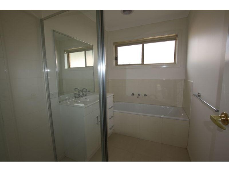 11/11 Lower Gordon Street, Korumburra VIC 3950