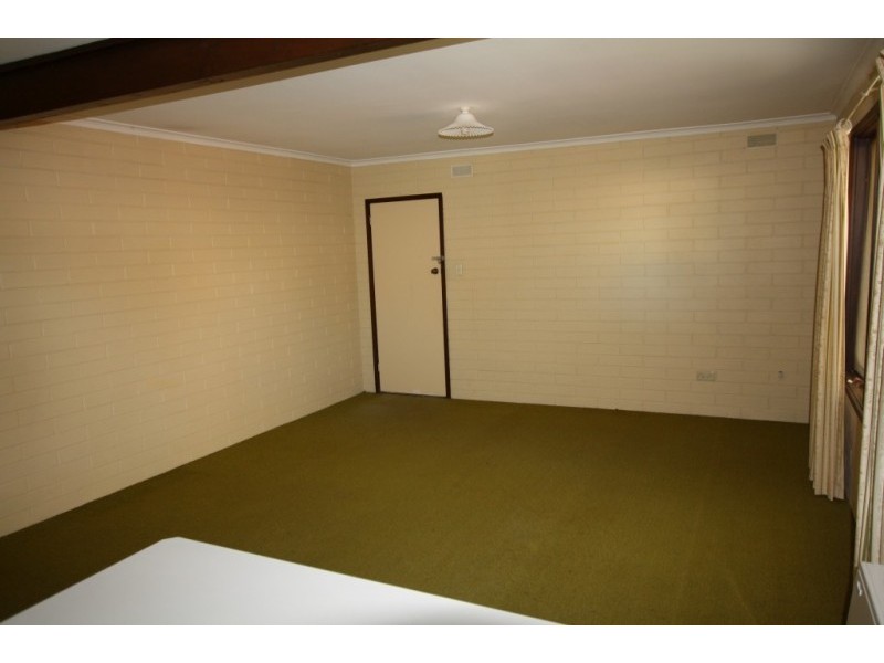 6-8 Ruddville, Korumburra VIC 3950
