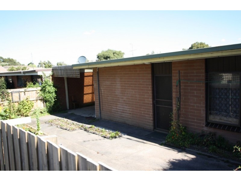 6-8 Ruddville, Korumburra VIC 3950