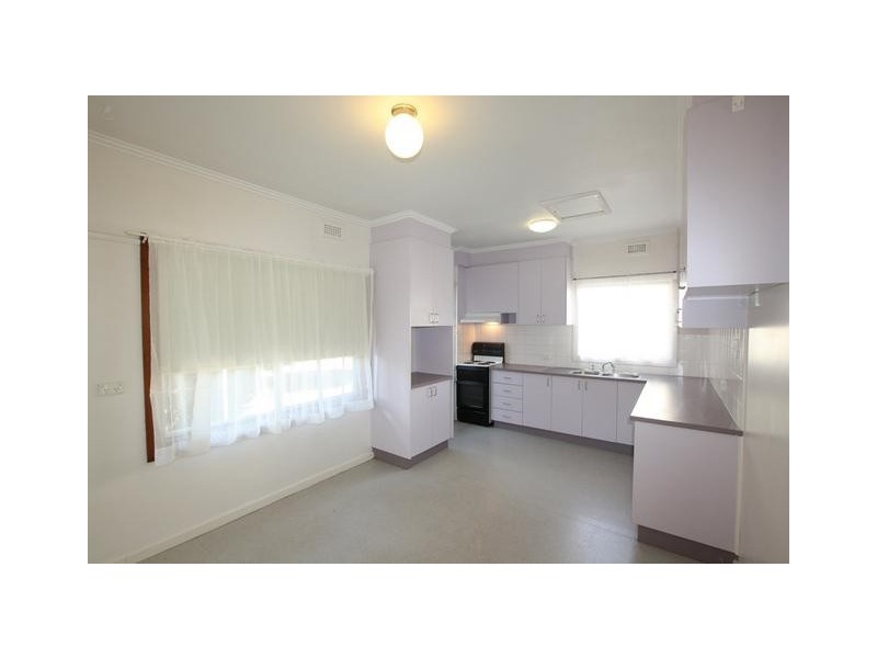 3 Macqueen Avenue, Korumburra VIC 3950
