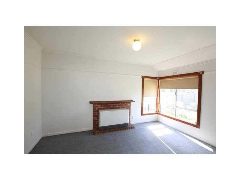 3 Macqueen Avenue, Korumburra VIC 3950