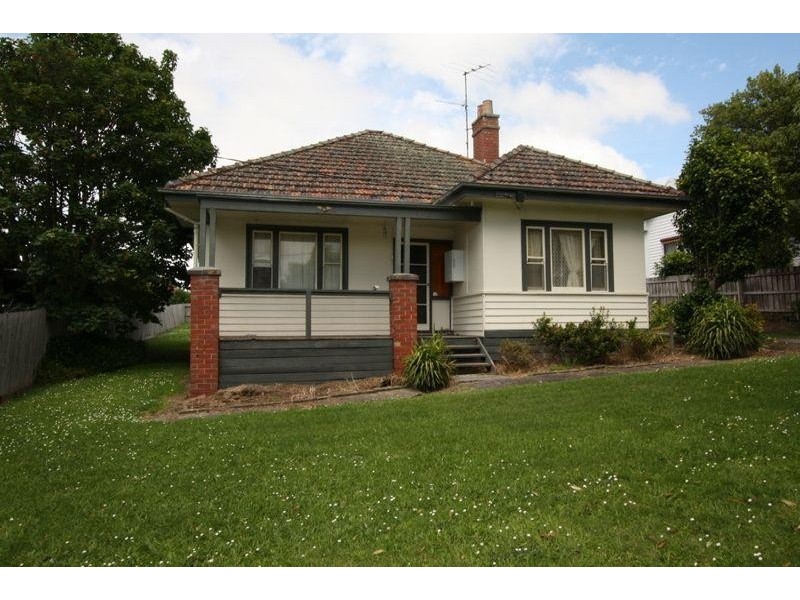 18 Princes Street, Korumburra VIC 3950