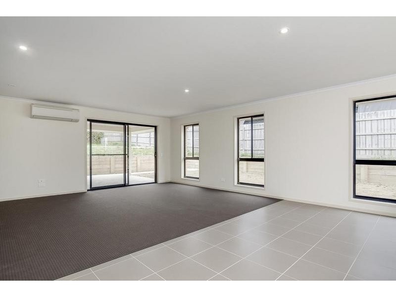 12 Isabella Boulevard, Korumburra VIC 3950