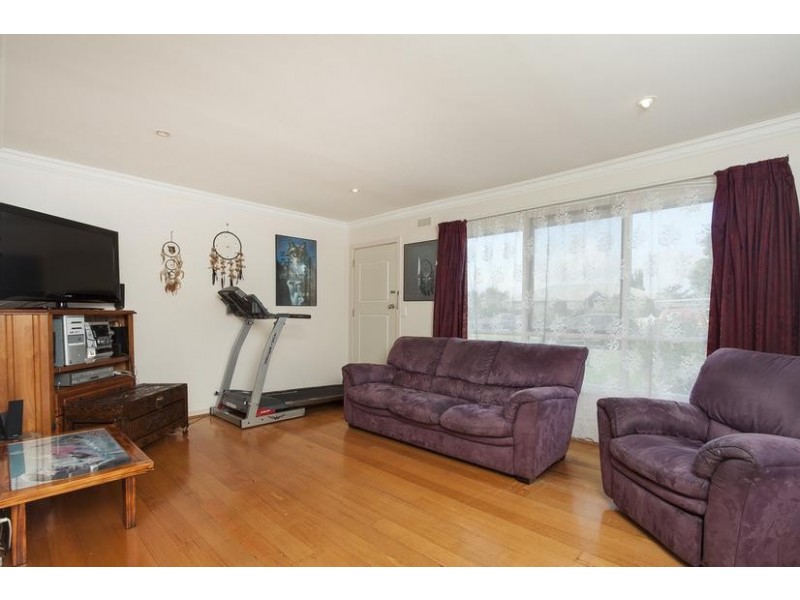 6 Commonwealth Avenue, Korumburra VIC 3950