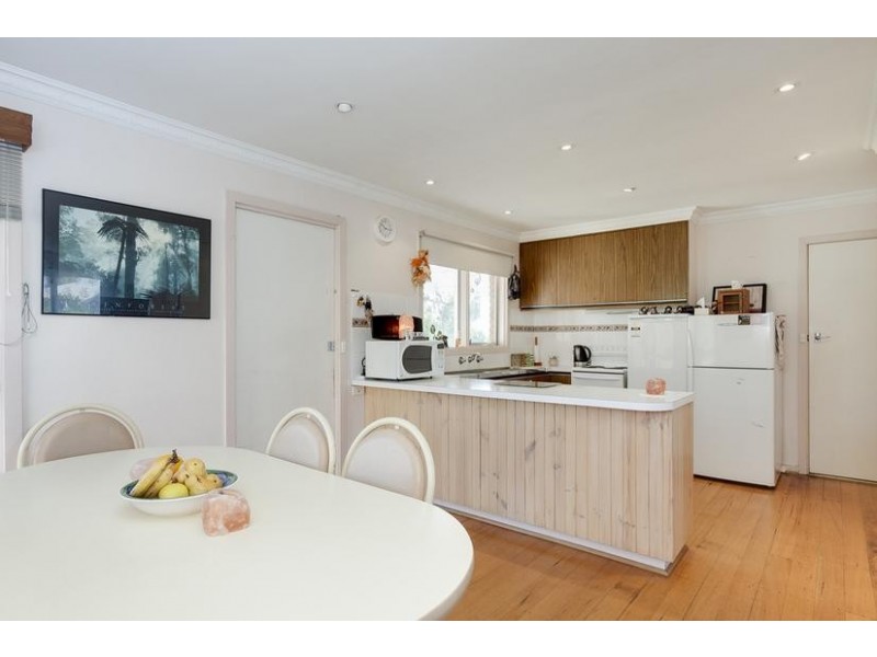 6 Commonwealth Avenue, Korumburra VIC 3950