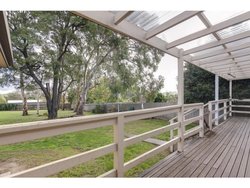 6 Commonwealth Avenue, Korumburra VIC 3950