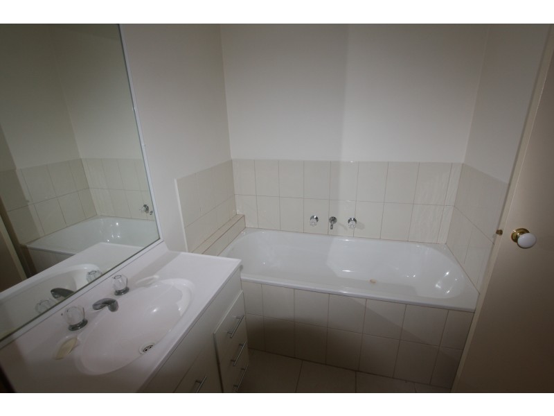 3/10 Woodford Place, Korumburra VIC 3950