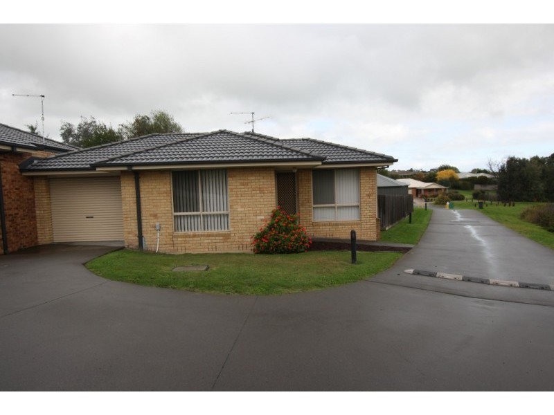 1/10 Woodford Place, Korumburra VIC 3950