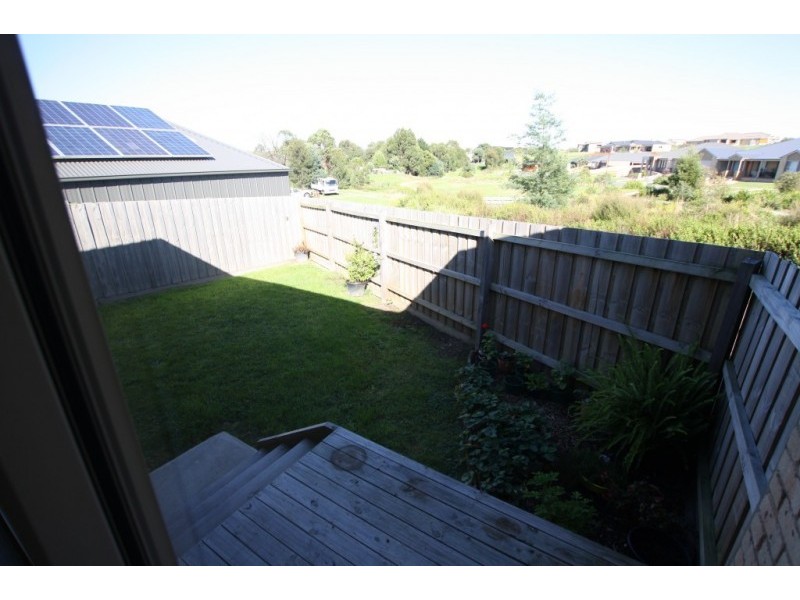 1/10 Woodford Place, Korumburra VIC 3950