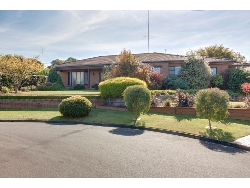 2. Noel Court, Leongatha VIC 3953