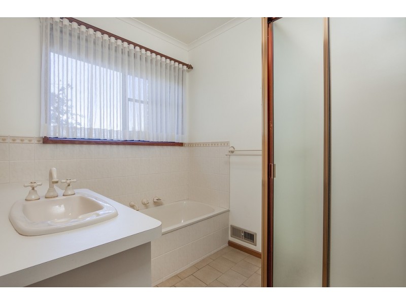 2. Noel Court, Leongatha VIC 3953