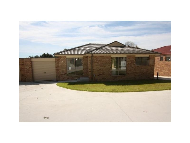 2/11 Lower Gordon Street, Korumburra VIC 3950