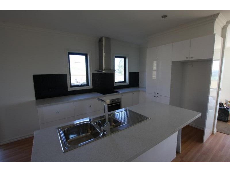 1/23 Hannah Rise, Korumburra VIC 3950