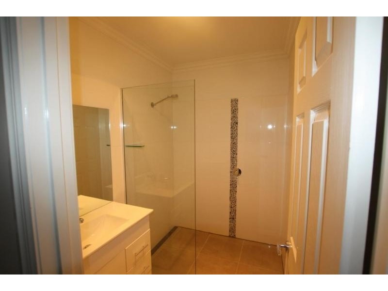 1/23 Hannah Rise, Korumburra VIC 3950