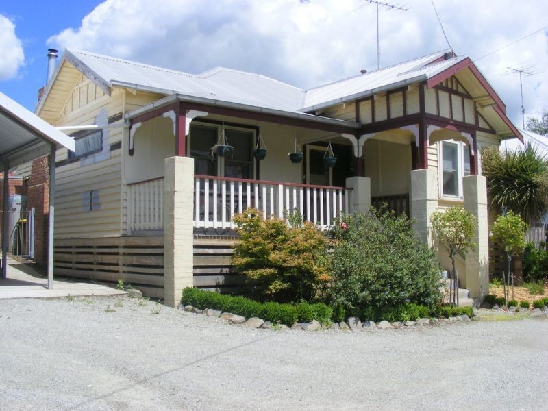 21 Gordon Street, Korumburra VIC 3950