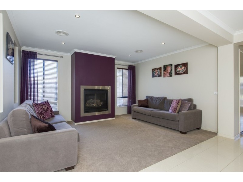 54 Valley View Parade, Korumburra VIC 3950