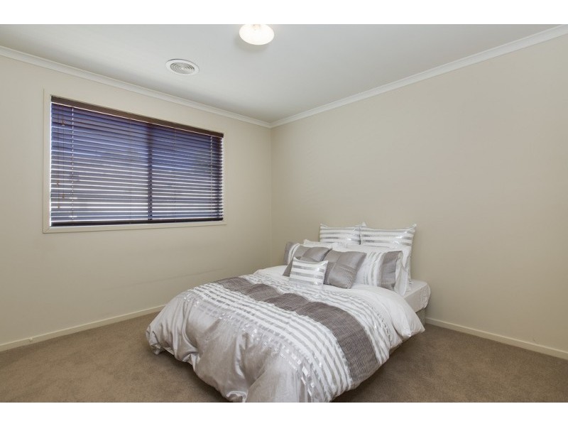 54 Valley View Parade, Korumburra VIC 3950