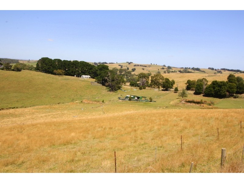 204 Barnes Road, Kardella VIC 3951