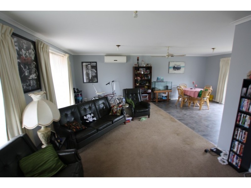 56 Valleyview Parade, Korumburra VIC 3950