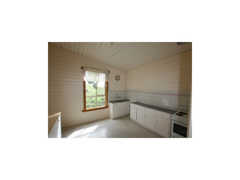 44 Drouin – Poowong Road, Poowong VIC 3988